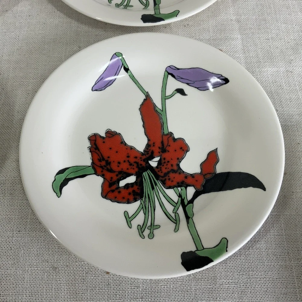 Set‎ 4 Mikasa Uptrend Tiger Lilies 7 3/4